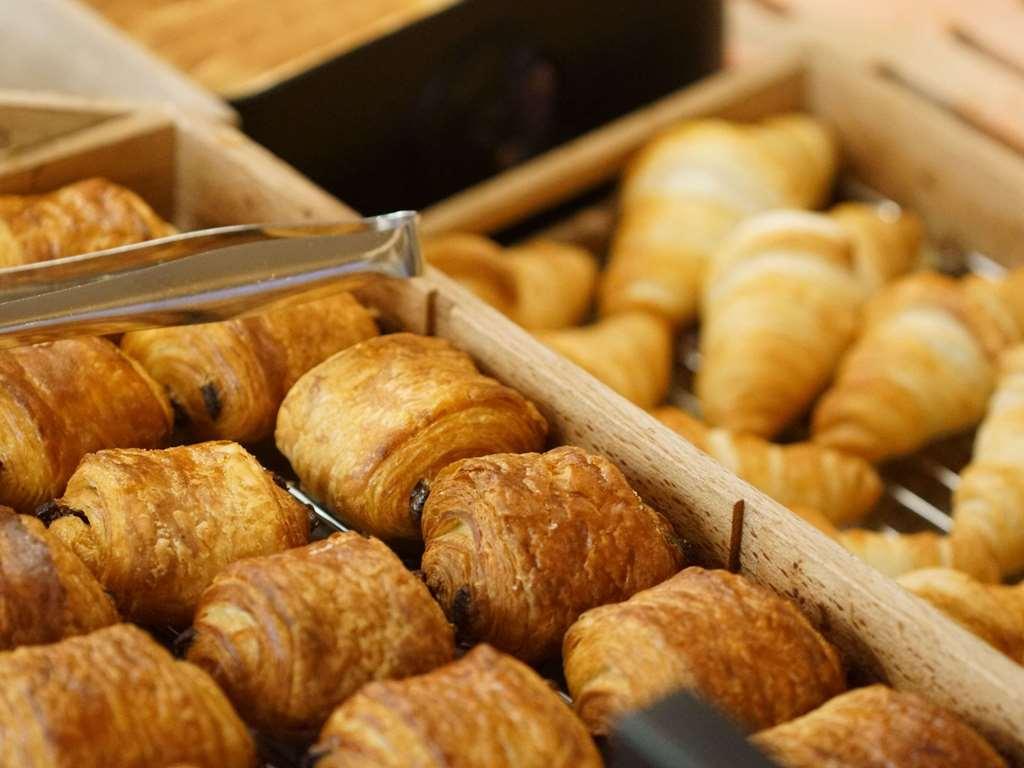 فندق Ibis Manosque Cadarache المطعم الصورة
