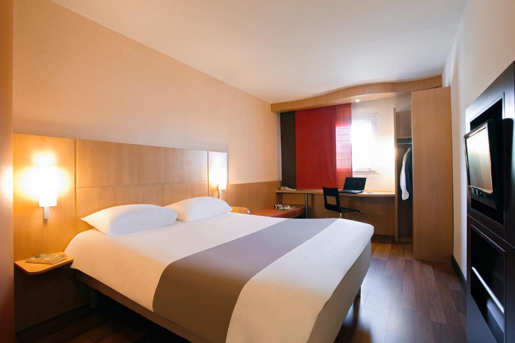 فندق Ibis Manosque Cadarache المظهر الخارجي الصورة