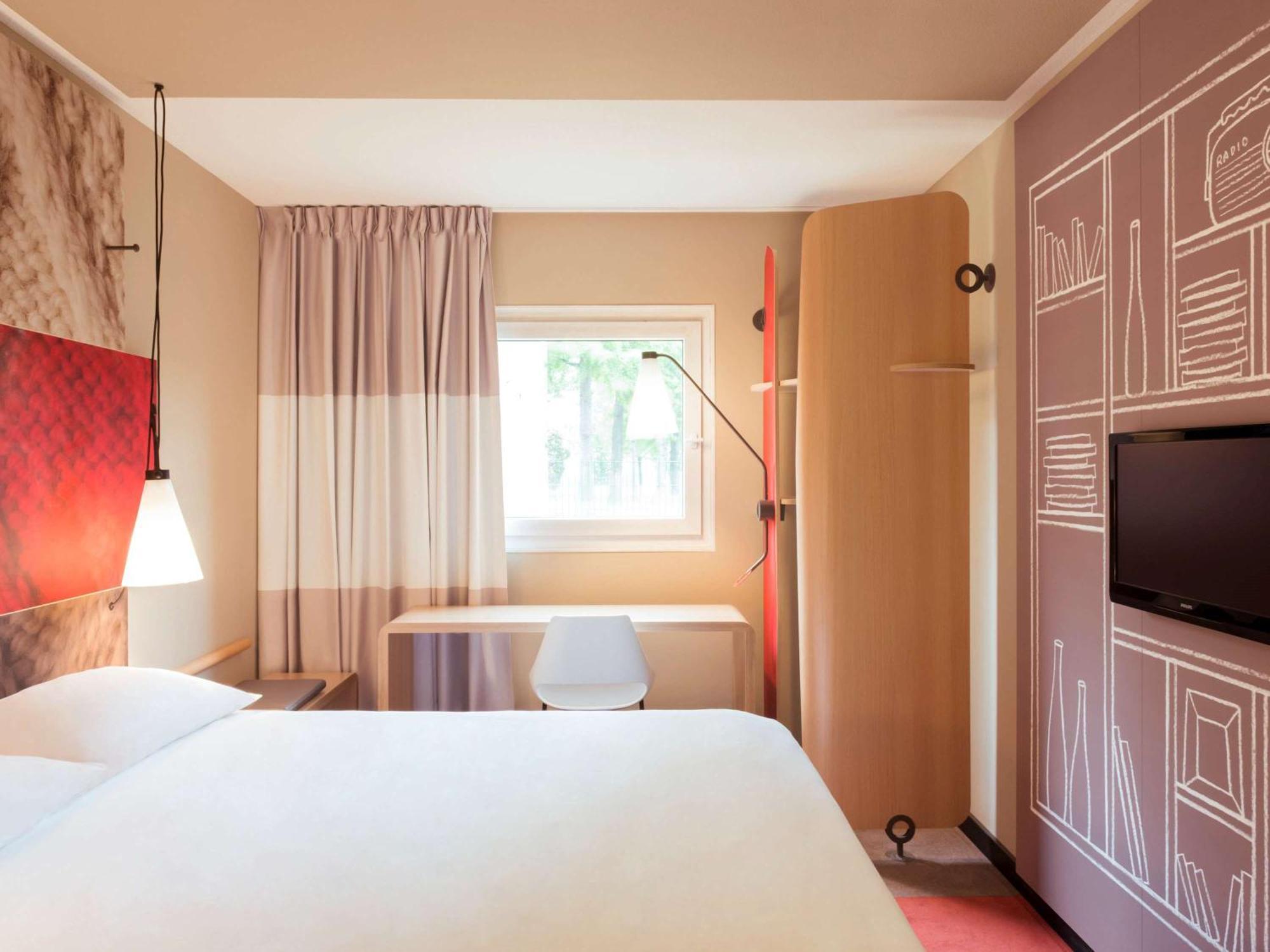 فندق Ibis Manosque Cadarache المظهر الخارجي الصورة