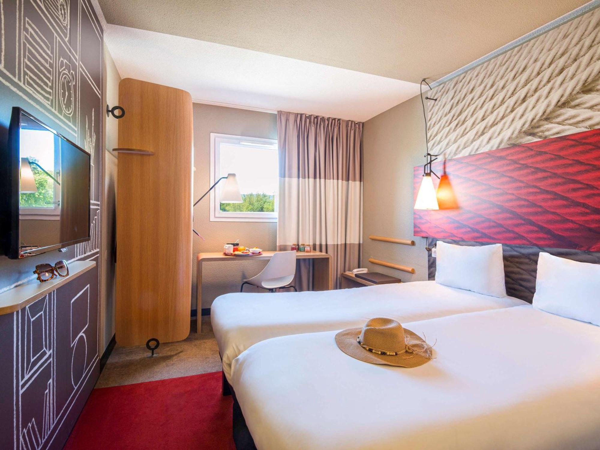 فندق Ibis Manosque Cadarache المظهر الخارجي الصورة