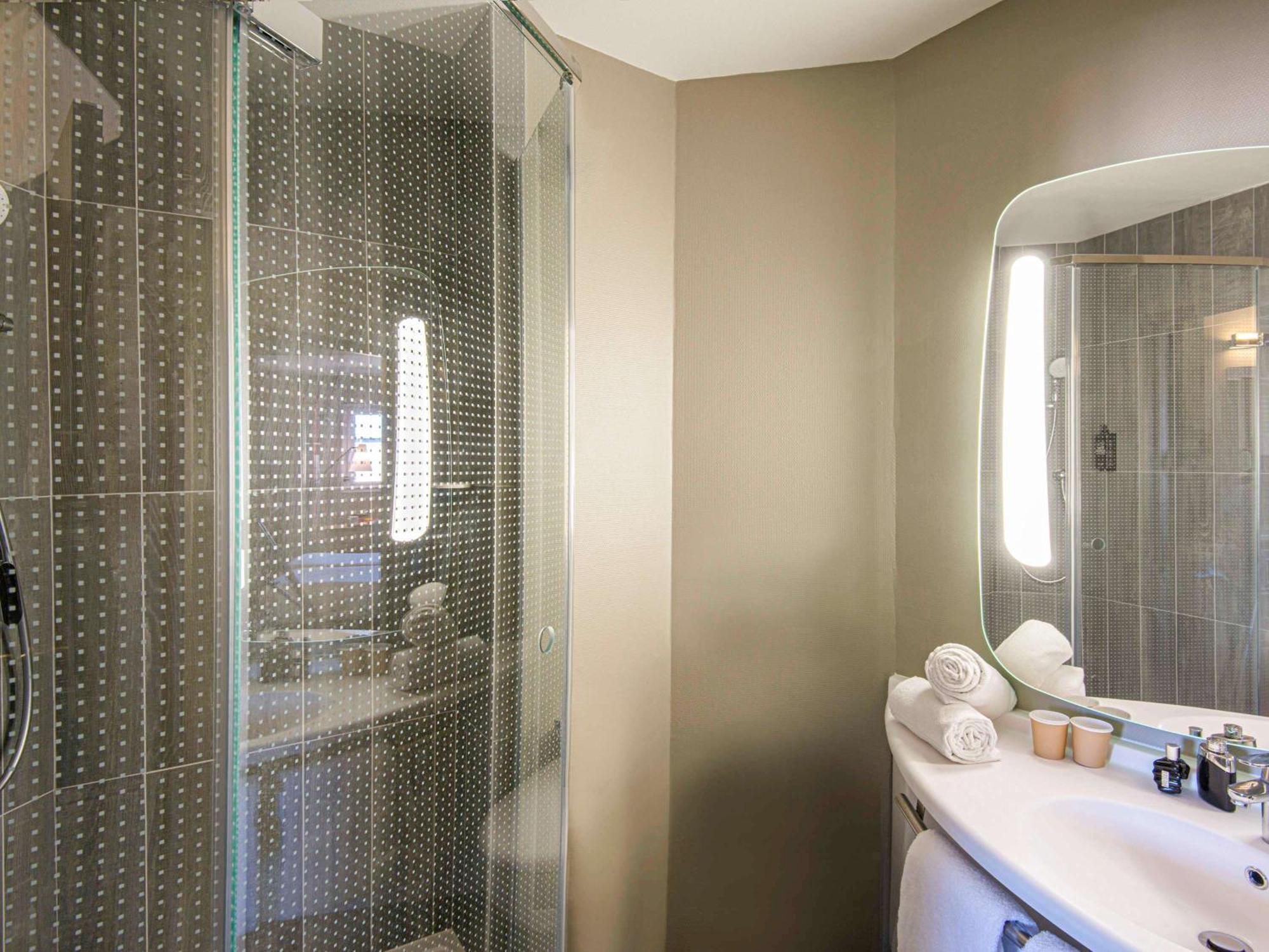 فندق Ibis Manosque Cadarache المظهر الخارجي الصورة