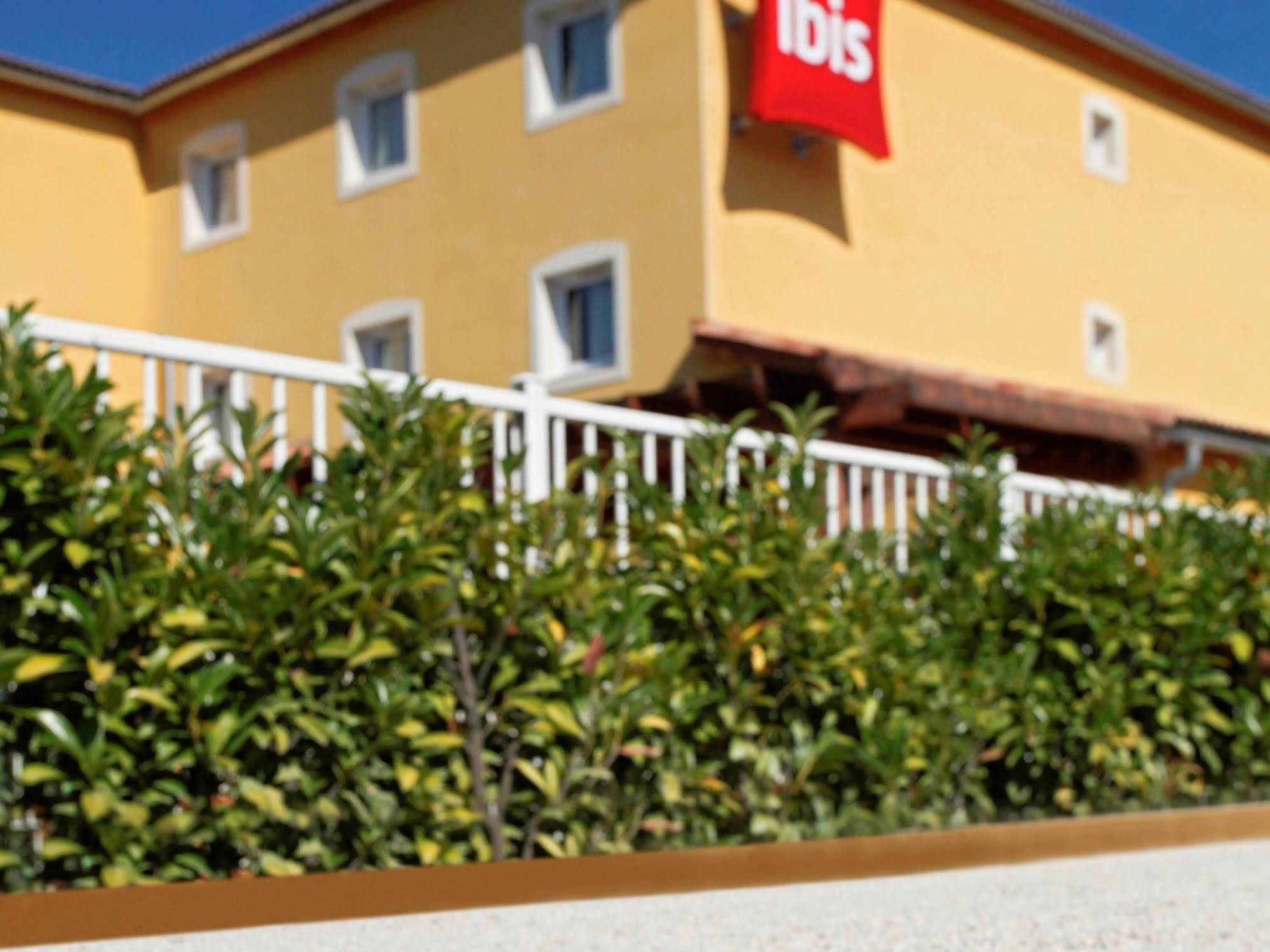 فندق Ibis Manosque Cadarache المظهر الخارجي الصورة