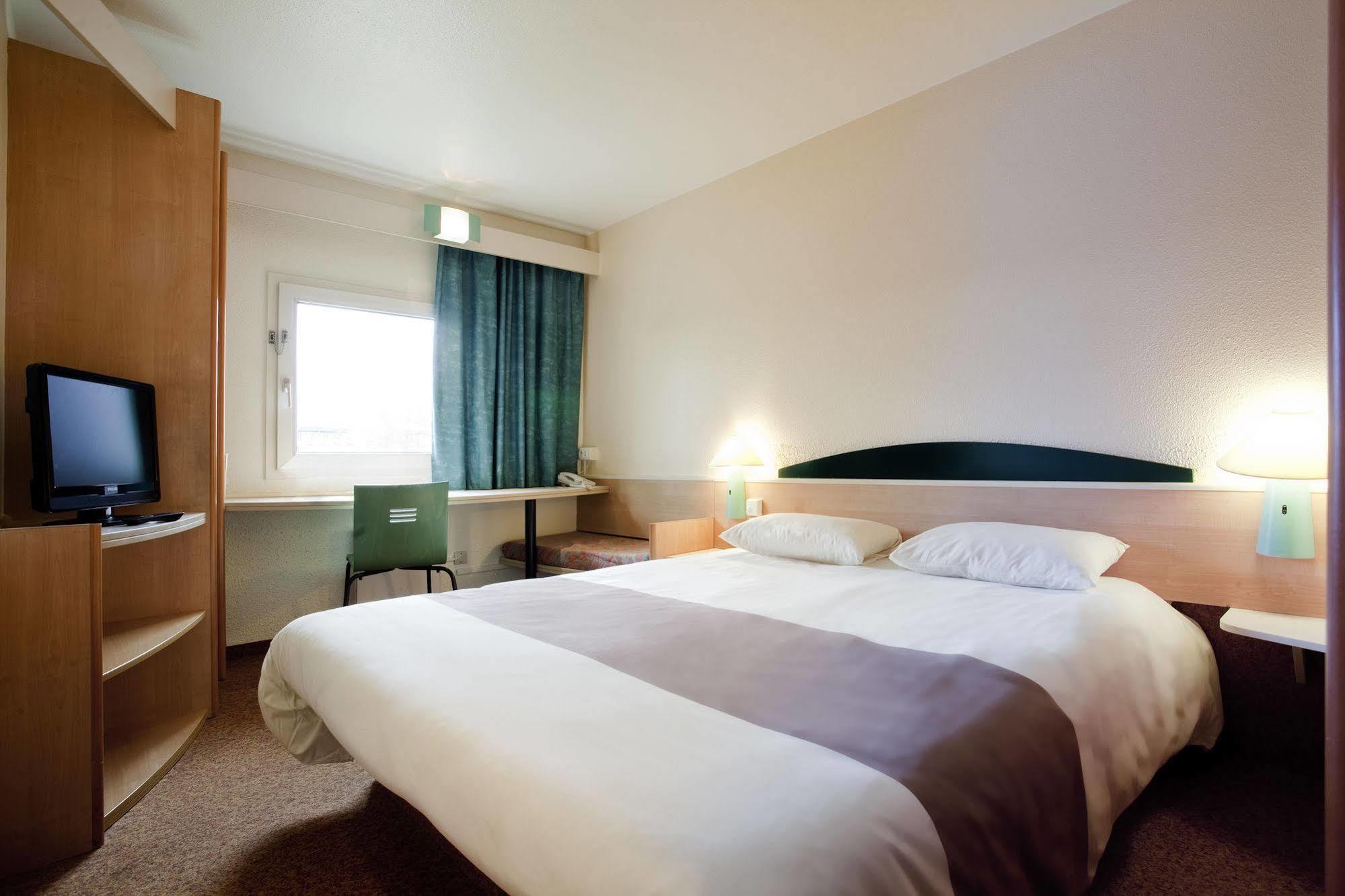 فندق Ibis Manosque Cadarache المظهر الخارجي الصورة